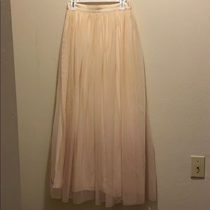 Tulle maxi skirt